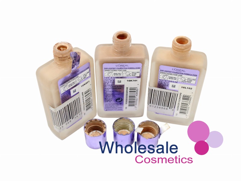 5 x L'Oreal Nude Magique Eau De Teint BROKEN SEAL - 100 PORCELAIN